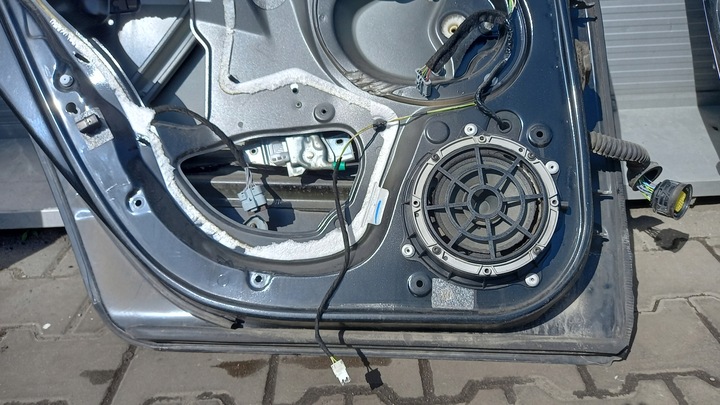 фото №13, Дверь левая зад peugeot 407 06r sedan