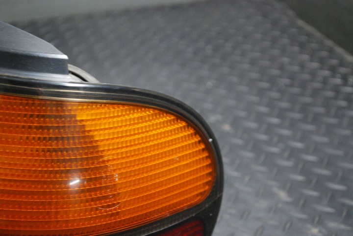 фото №8, Лампа правий зад vw sharan 7m0945258a вкладка