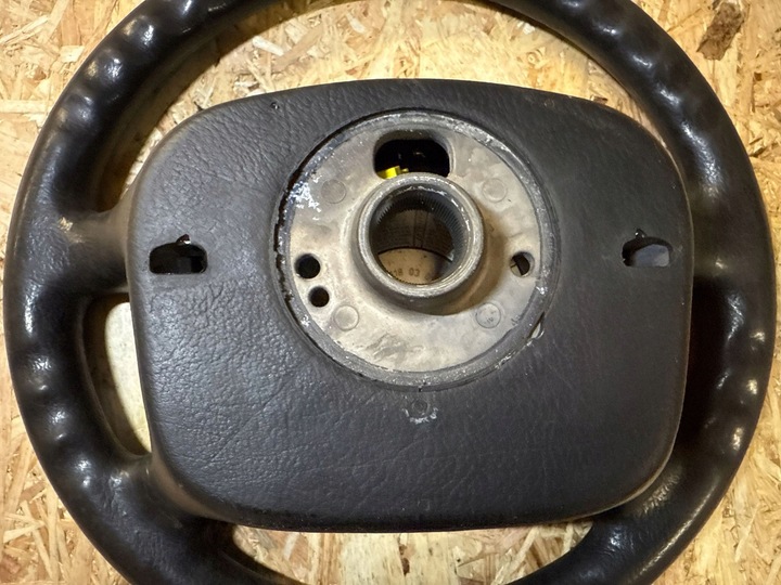 фото №13, Volkswagen golf iv 2000 кермо