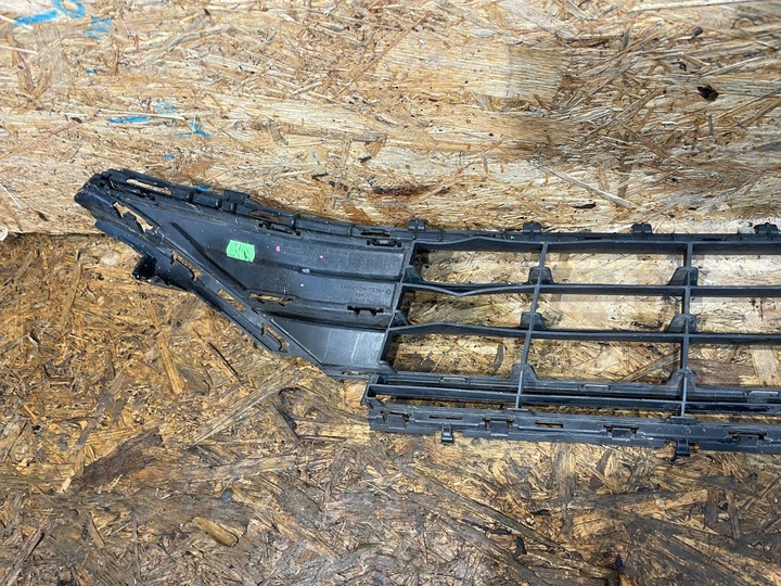 фото №8, Vw golf vii 7 5g0 рестайлінг 16-20 решітка решітка нижня бампера перед передня