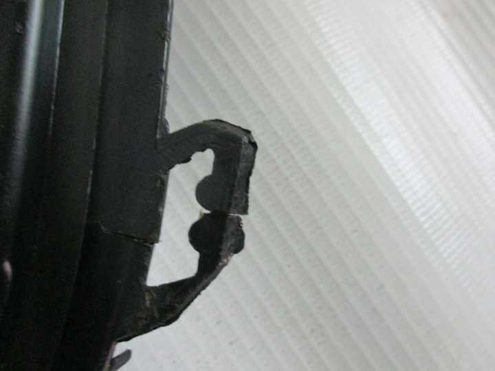 фото №8, Решітка галоген права focus mk3 рестайлінг 14-18r f1eb-15a298-a