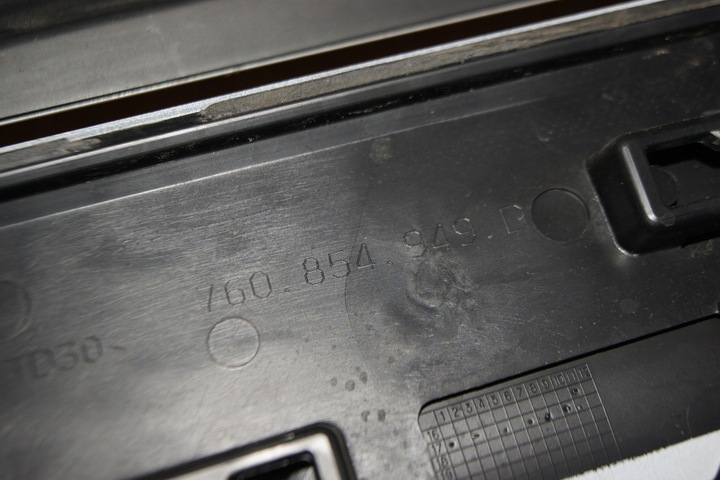 фото №10, Gd vw touareg iii 760 r-line lok1 планка планки дверь