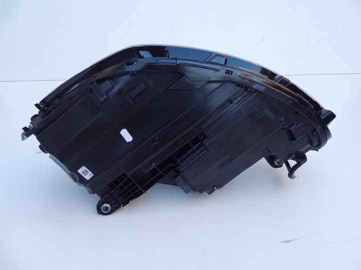 фото №14, Комплектна права лампа перед повний led 3j1941036 992941572ah vw passat b9