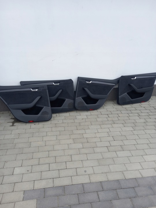 фото №11, Сидіння шкіряні skoda superb iii r line