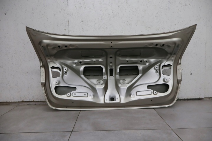 фото №6, Крышка крышка зад задняя багажника toyota corolla e21 sedan