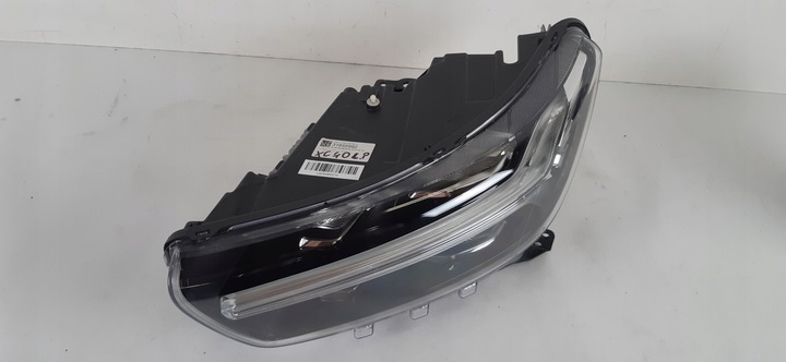 фото №7, Volvo xc40 лампа левая перед полный led 31655992