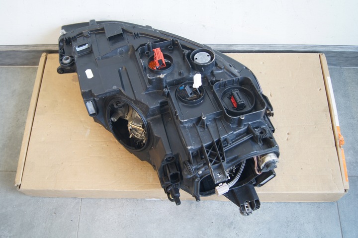 фото №7, Bi ксенон vw golf vii 7 d3s левая европа подсветка очень красивая 5g1941043