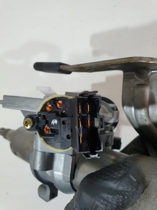 фото №6, Рулевая колонка замок зажигания 4408a040 mitsubishi colt cz3 vi 1.3b eur