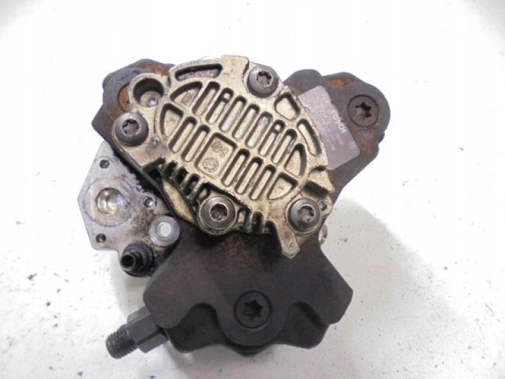 фото №7, V70 2 насос пального 8642778 2,4 d5 0445010043