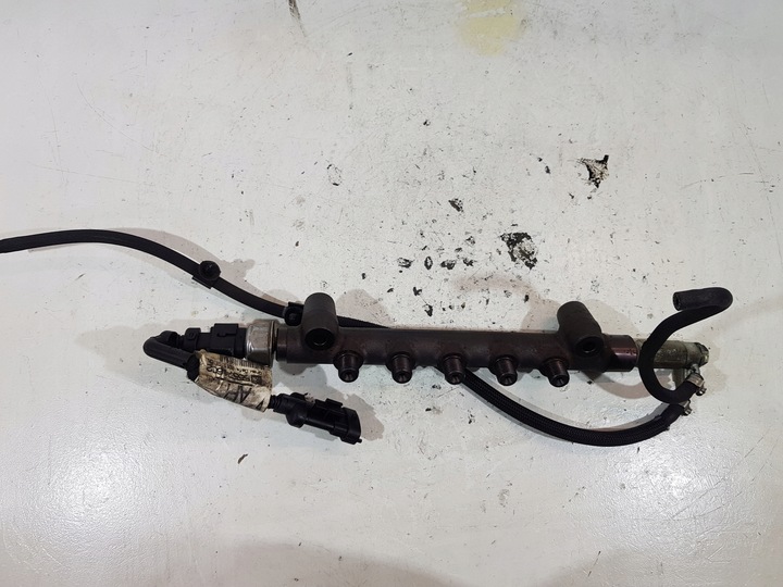 фото №10, Планка впрыскивающий 55490702 opel zafira c astra k 1.6 cdti