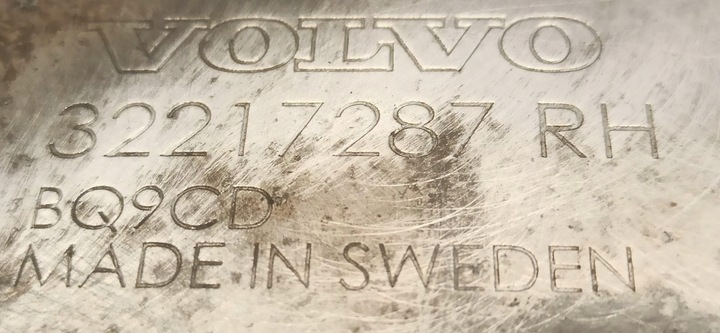 фото №8, Volvo v60 cc поворотна опора правий зад 31658163