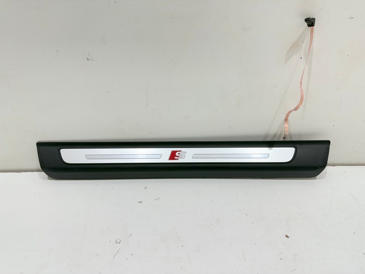 фото №1, Audi q8 4m8 планка порогова лівий перед оригінал !