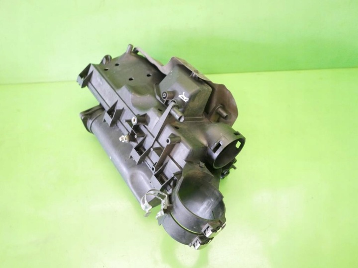 фото №9, Корпус фильтра воздуха mercedes w245 b180 2.0cdi