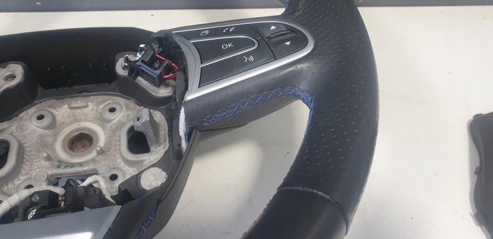 фото №10, Renault megane iv gt кермо шкіряний чохол 484007263r