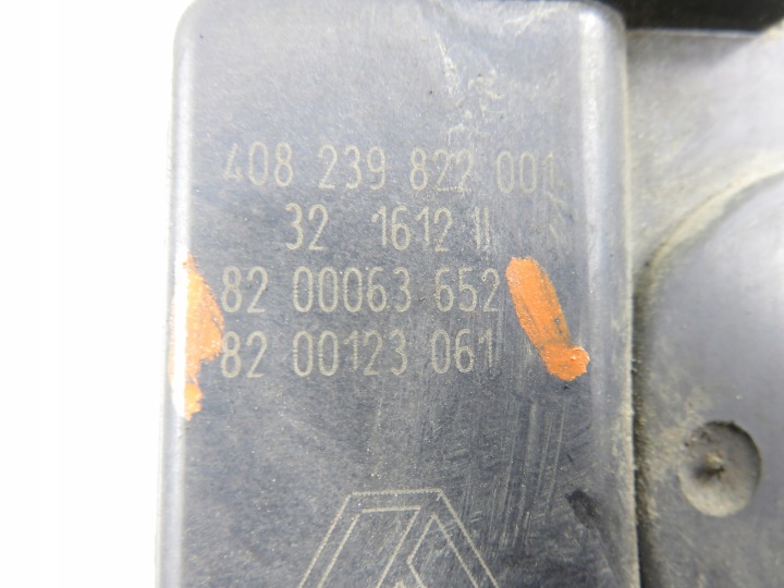 фото №5, Дроссельная заслонка renault 8200123061 clio megane laguna scenic 1.4 1.6 1.8 16v