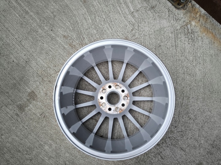 фото №9, Алюминиевый диск audi vw seat skoda 7.5j r17 et29 8w0601025ae k 11 ok
