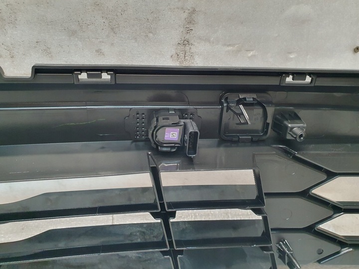фото №7, Решётка средняя бампера перед pdc kia sorento iv 86530-p2020