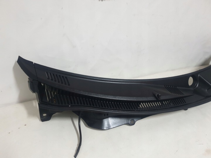 фото №5, Suzuki swift v mk7 10-17 панель под лобовым стеклом перед 72331-68l1