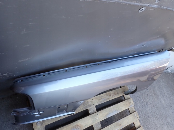 фото №15, Крило лівий audi 100 200 c3 ly7p 1982-1991