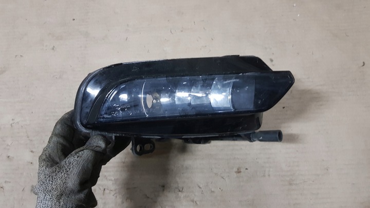 фото №11, Audi a3 8v лампа галоген правий перед 8v0941700c оригінал