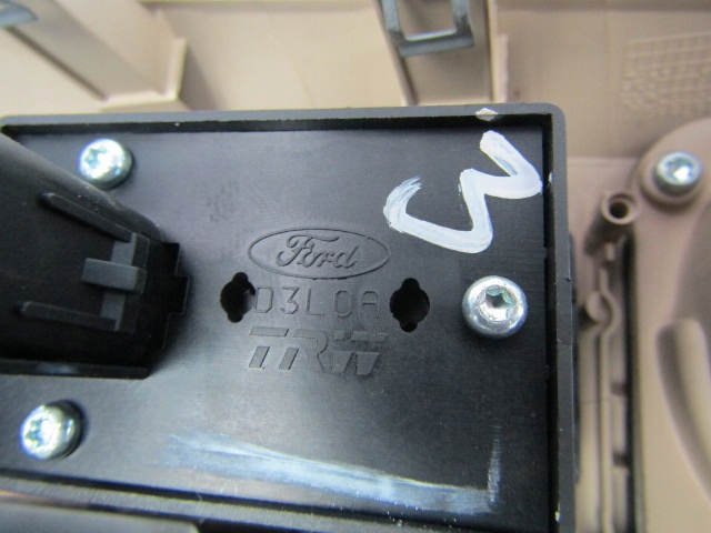 фото №2, Ford c max mk1 держатель na напитки консоль ролета 03-07 5d
