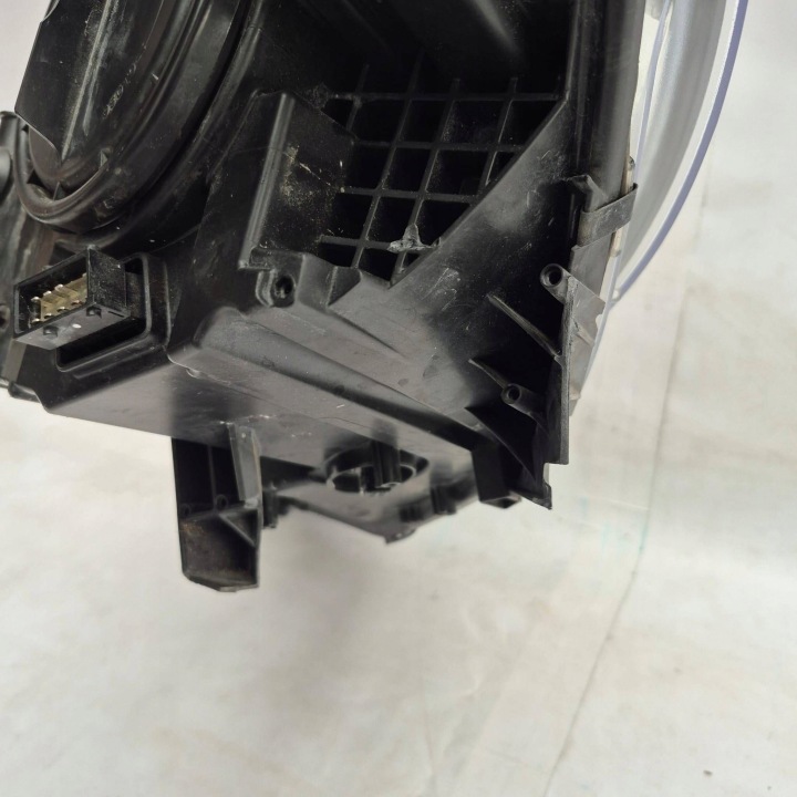 фото №10, Opel zafira c 11- фара права перед передня ксенон 13401002