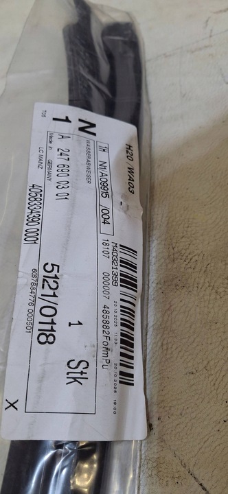 фото №6, Планка скла лобовий ліва mercedes b w247 gla h247 eqa a2476900301 нова