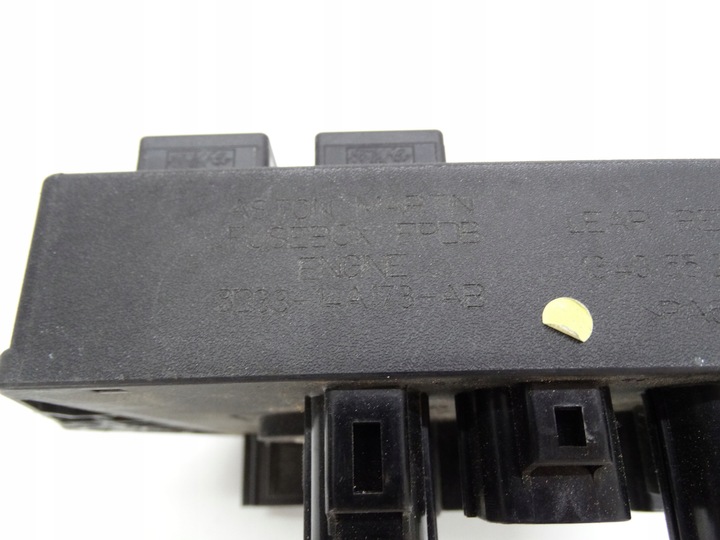 фото №6, Aston martin db9 dbs vantage корпус коробка запобіжників 8d33-14a173-ab