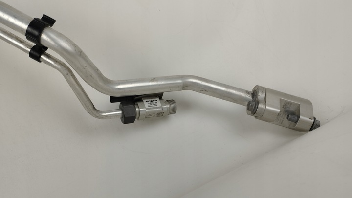 фото №15, Шланг шланг кондиціонера volvo xc40 електрик 32275980 31699138 32275971