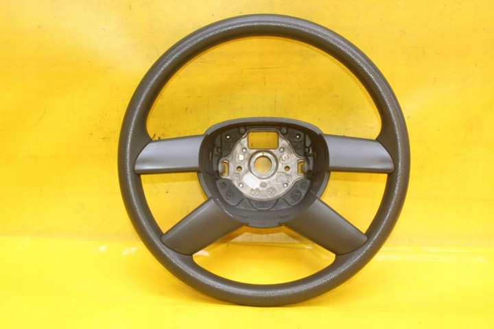 фото №1, Руль 4- спицевая vw golf v 1k0419091