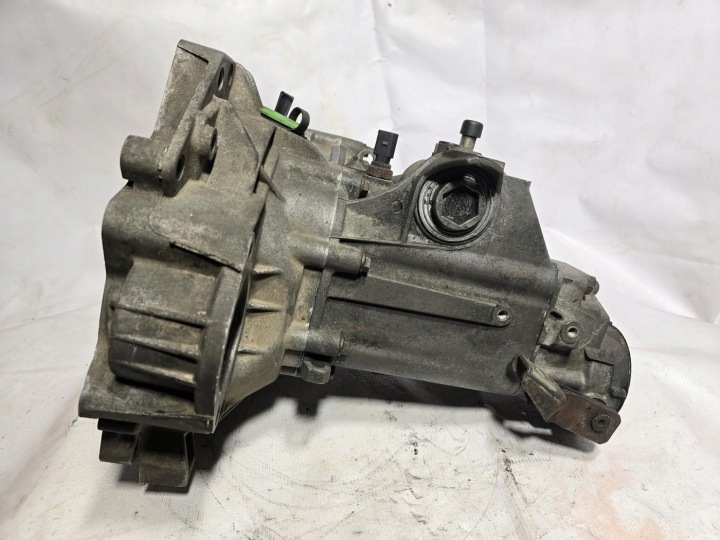 фото №8, Vw caddy ii 1.9 sdi seat toledo ii leon i 1.6 sr коробка передач fvw