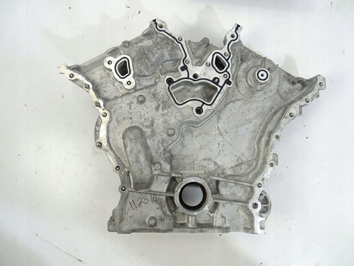 фото №3, Корпус розподільний вал насос води ghibli levante quatroporte 3,0 v6