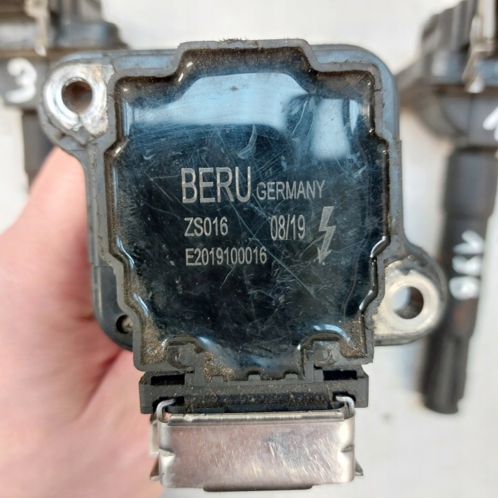 фото №10, Audi vw skoda 1,8t котушка запалювання 058905105