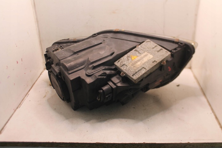 фото №6, Лампа правые перед ксенон 8e0941030bp audi a4 b7 04-08 европа