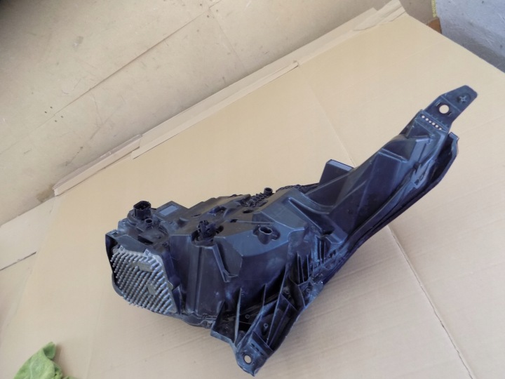 фото №11, Land rover range rover velar полный led j8a2-13w029-lg правая фара передняя