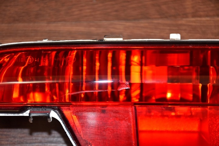 фото №13, Лампа бампера противотуманная зад peugeot 208 i eu