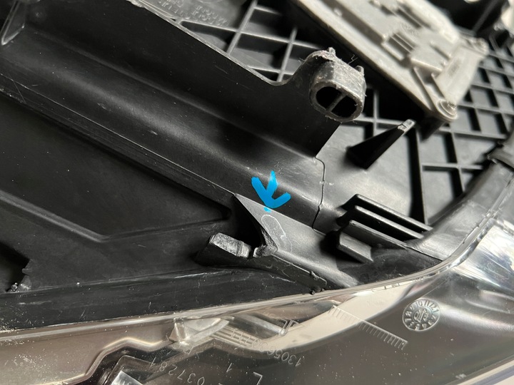 фото №11, Лампа передня ліва renault megane iii ксенон