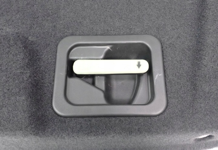 фото №7, Оббивка кришки багажника 4h0867975h audi a8 s8 d4