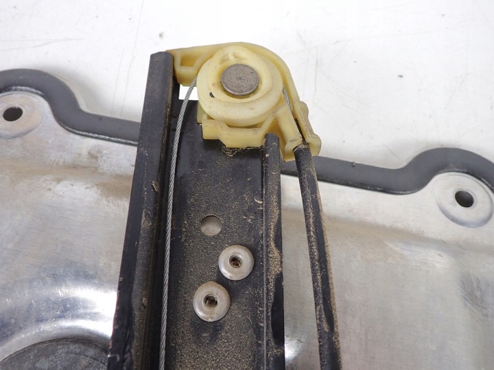 фото №8, Механізм підйому скла правий зад audi s8 d3 5.2 fsi 4e0839850a