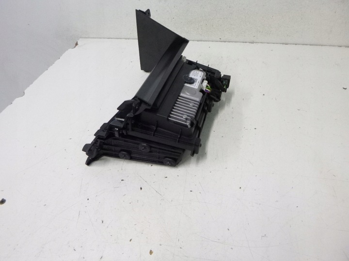 фото №7, Зарядное устройство индукция kia proceed iii 22r.