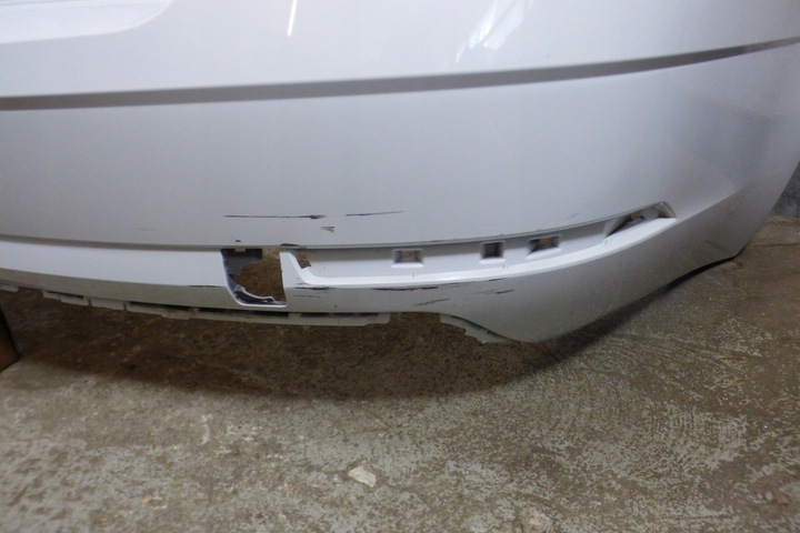 фото №4, Бампер зад 5e5807421g stbdb колір білий skoda octavia iii рестайлінг