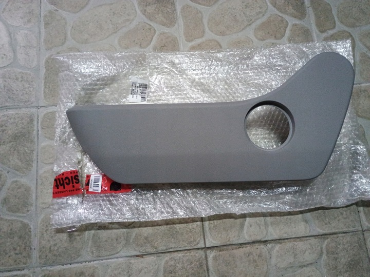 фото №1, Vw t5 t6 захист сидіння бокова ліва оригінальний номер 7h5881317h transporter