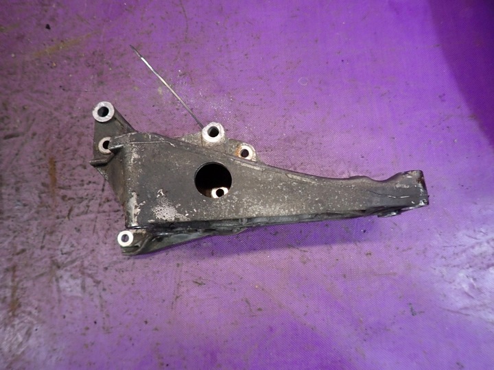 фото №4, Vw golf iv 97-06 лапи генератора 032145169ab