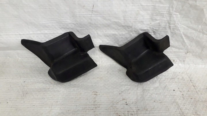 фото №11, Audi a4 прокладка дверь накладка дверь 8d0837175