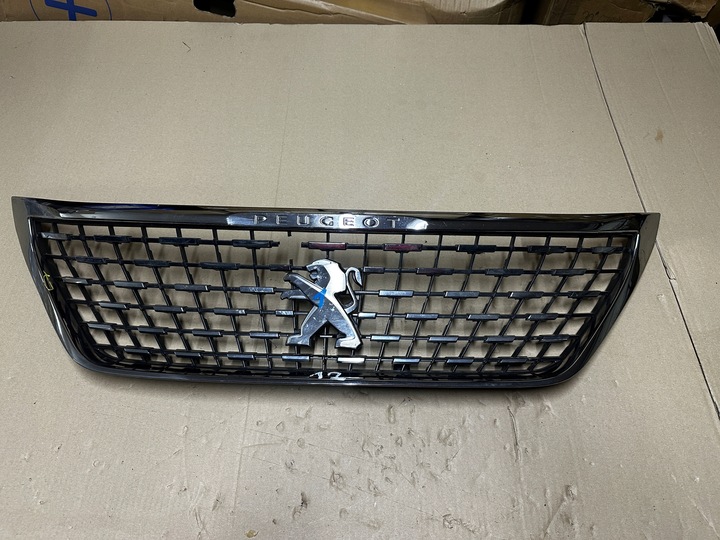 фото №1, Решётка решётка радиатора хром peugeot 3008 5008 ii 9815336077
