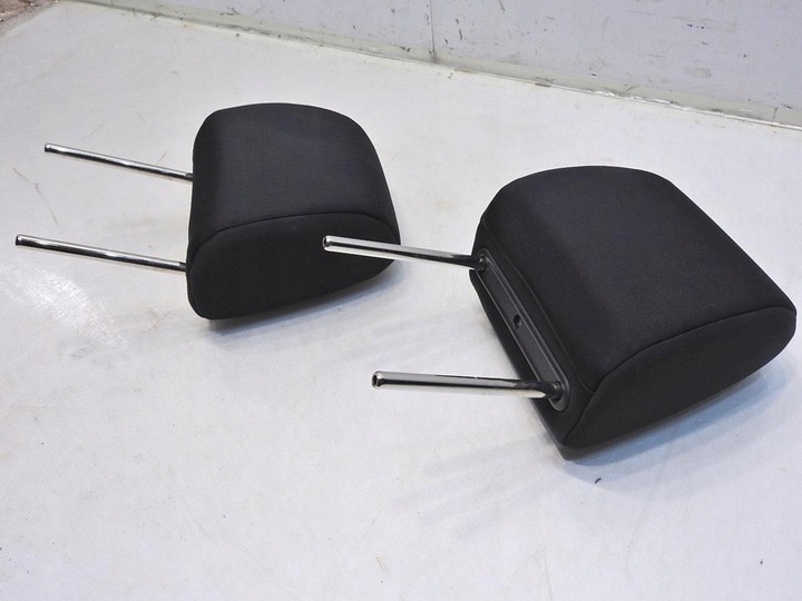 фото №6, Подголовник перед переднее mazda 5 i рестайлинг