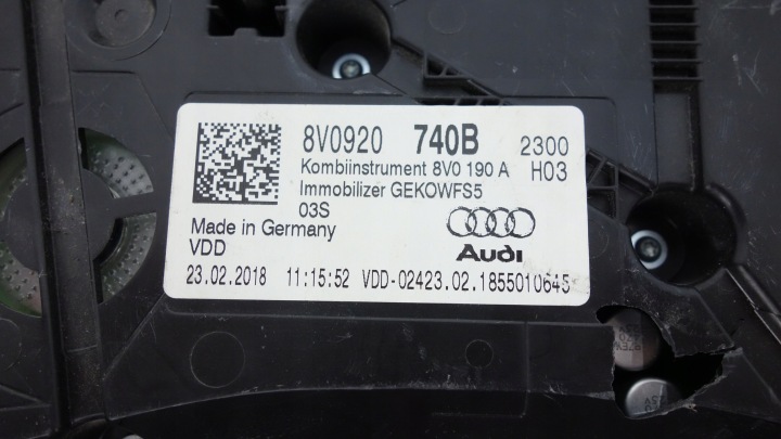 фото №8, Audi a3 8v 2012- панель приборов спидометр 8v0920740b