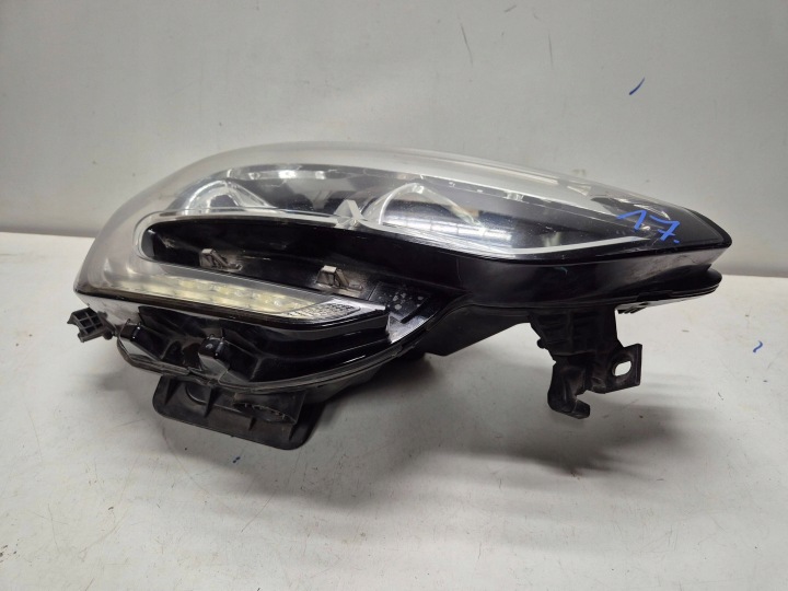фото №10, Фара правая renault megane iv led 260107670r