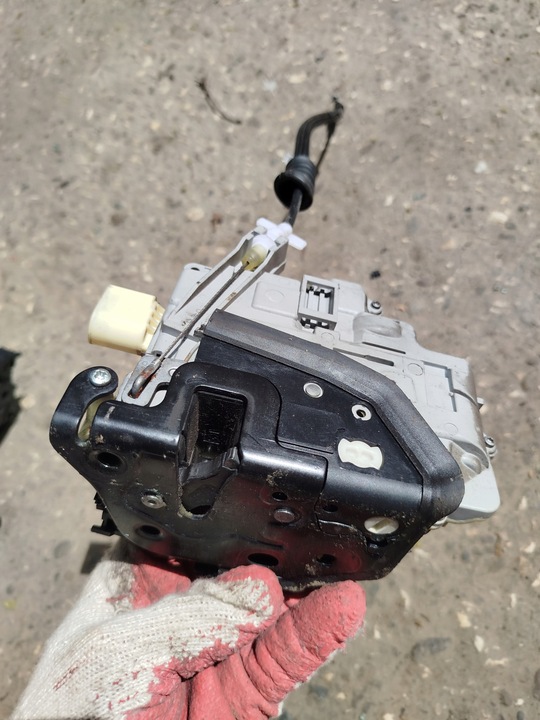 фото №2, Замок дверь правые перед vw passat b6 3c1837016a