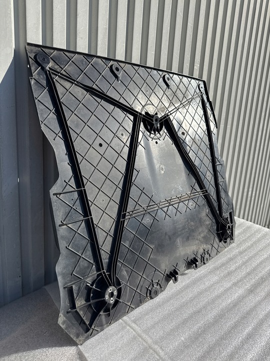 фото №7, Tesla модель y, 20 - захист шасі 1499151-00-c